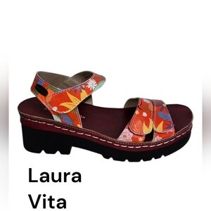 Laura Vita Women's Floral Clog Sandals - Red and Orange NWT